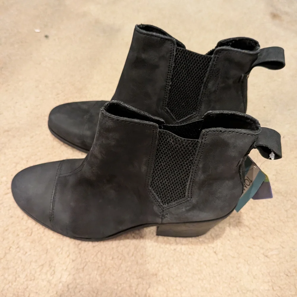 Tom's Everly Women's Black Ankle Boots - 11